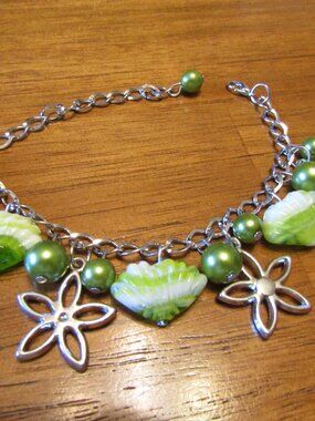 Beach Seashell Green Bead Starfish Dangle Charm Bracelet Handmade